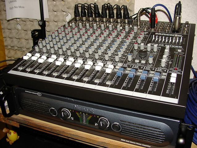 www.n7.eu/images/digitale_audioproduktion/05_mackie.jpg