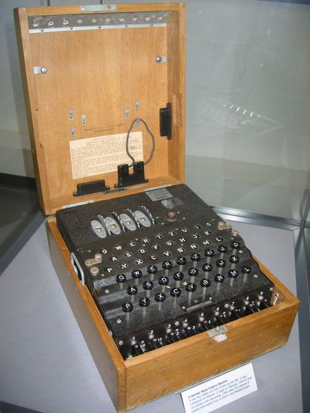 www.n7.eu/images/kryptografie/enigma.jpg